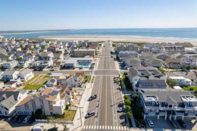 Home For Sale in North Wildwood, New Jersey