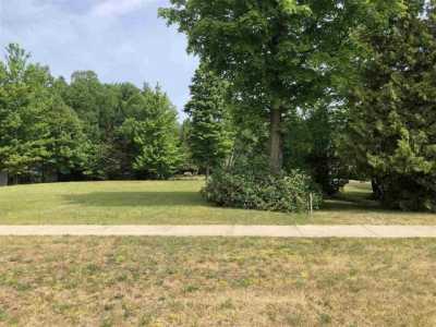 Residential Land For Sale in Mackinaw City, Michigan