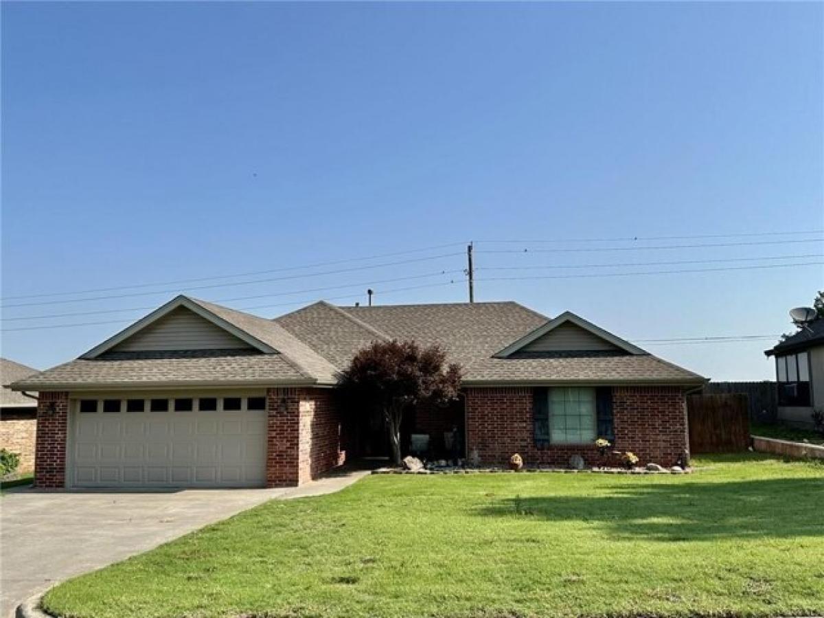 Picture of Home For Sale in Weatherford, Oklahoma, United States