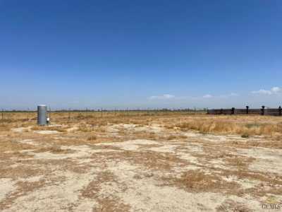 Residential Land For Sale in Earlimart, California