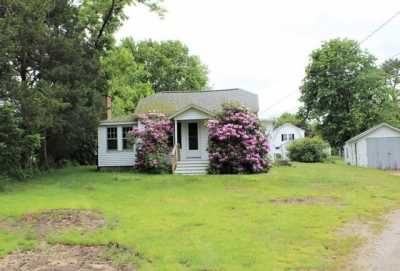 Home For Sale in Lakeville, Massachusetts