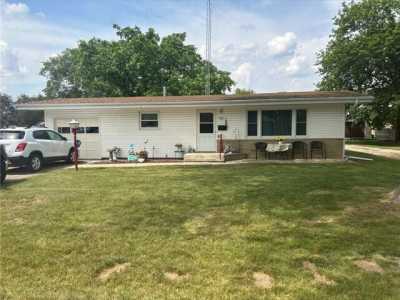 Home For Sale in Fontanelle, Iowa