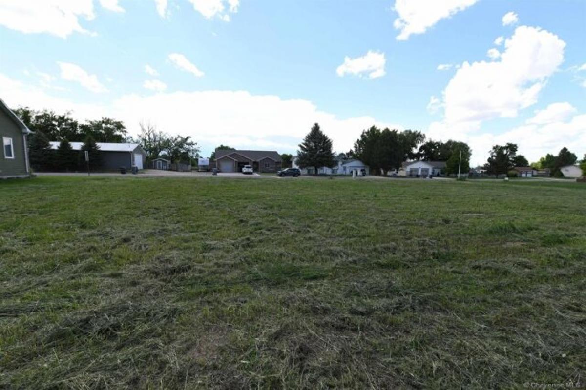 Picture of Residential Land For Sale in Wheatland, Wyoming, United States