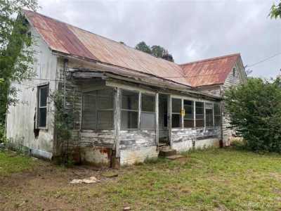 Home For Sale in Ellenboro, North Carolina