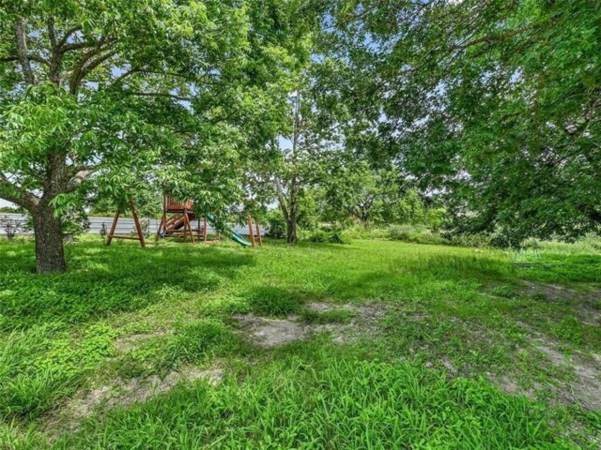 Picture of Home For Sale in Hutto, Texas, United States