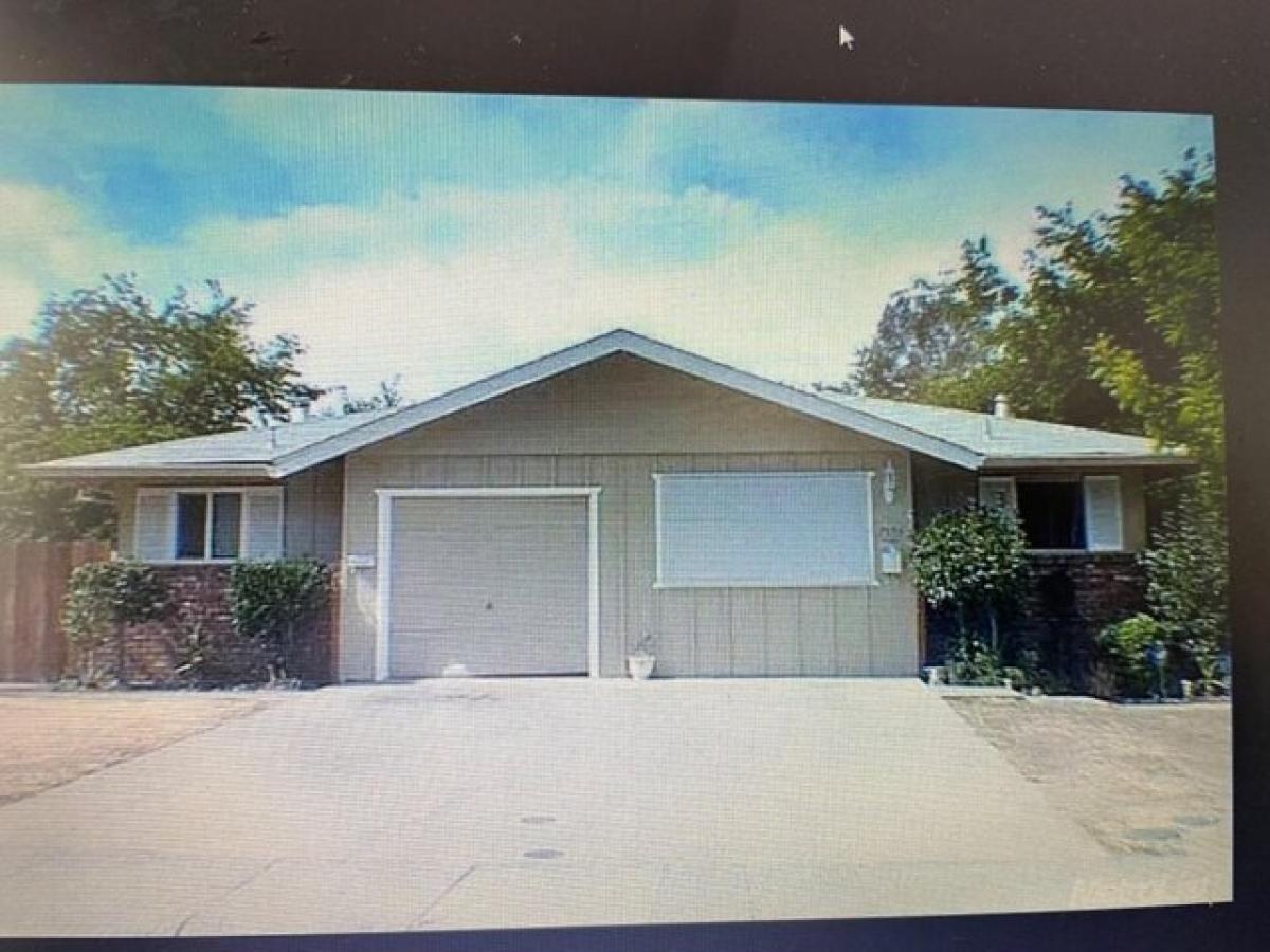 Picture of Home For Sale in Citrus Heights, California, United States