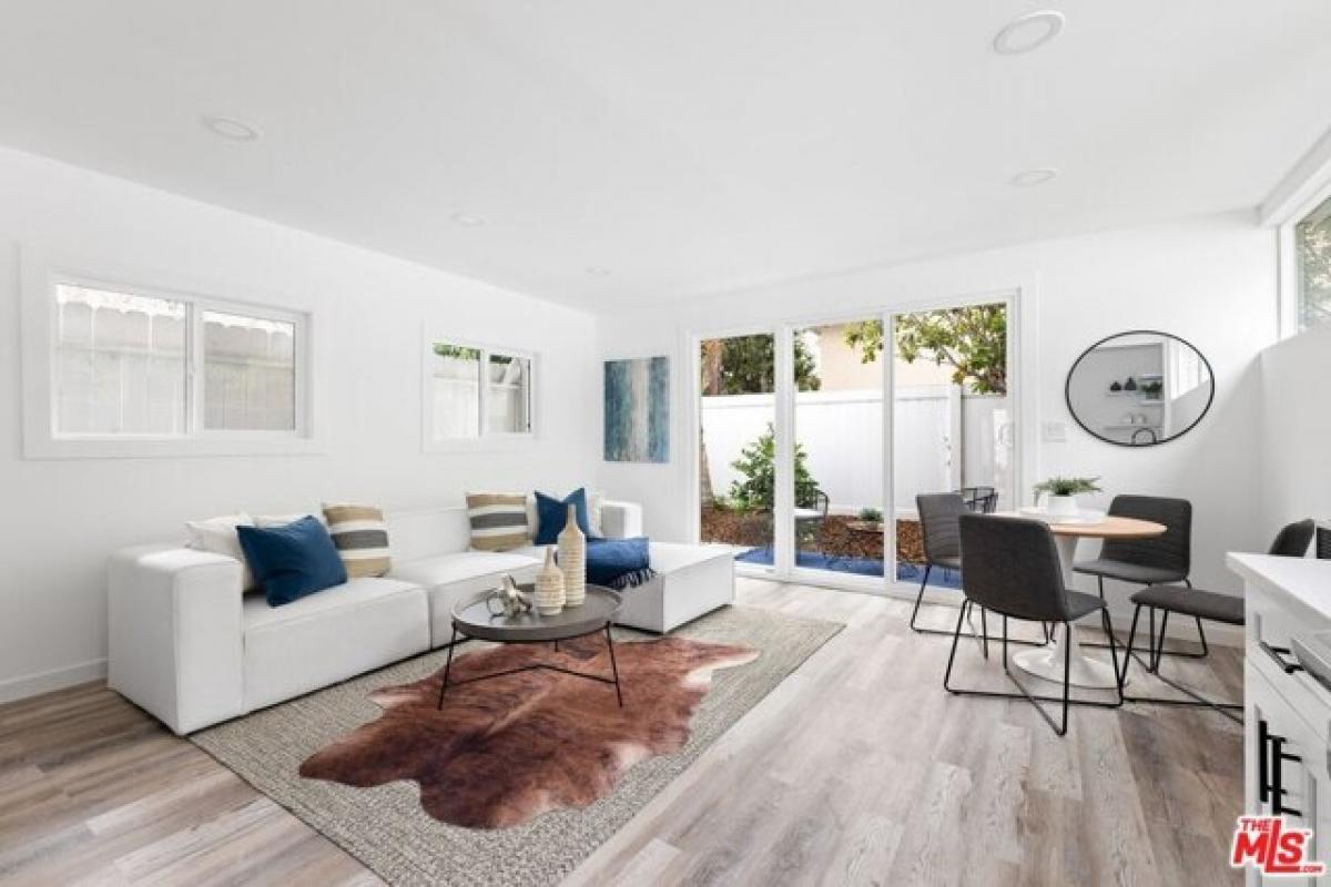 Picture of Home For Sale in Culver City, California, United States