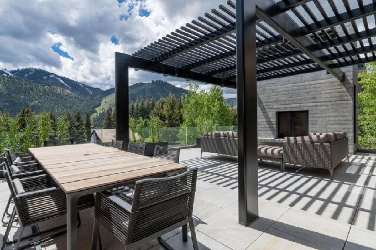 Picture of Home For Sale in Ketchum, Idaho, United States