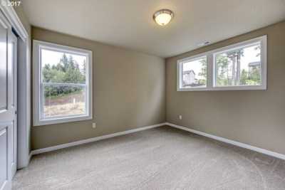 Home For Sale in Estacada, Oregon