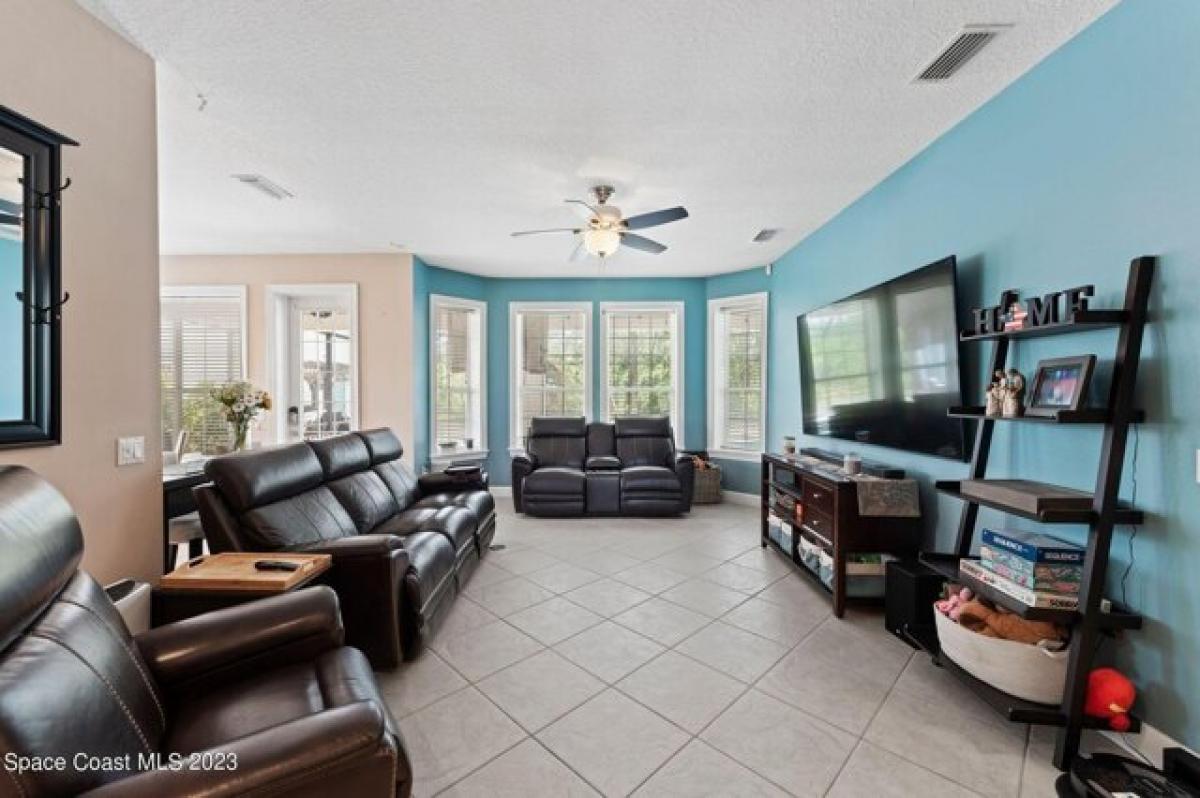 Picture of Home For Sale in Mims, Florida, United States