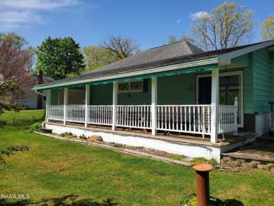 Home For Sale in Tyrone, Pennsylvania