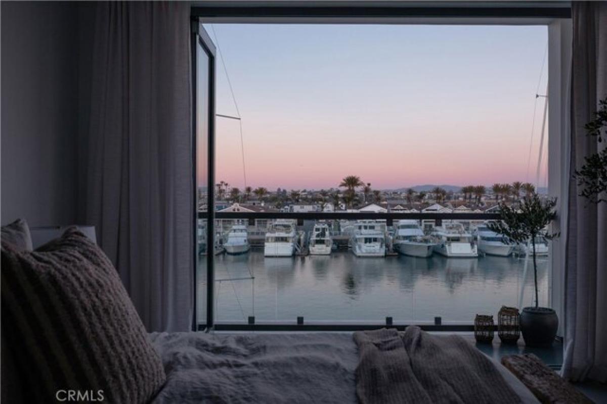 Picture of Home For Rent in Newport Beach, California, United States