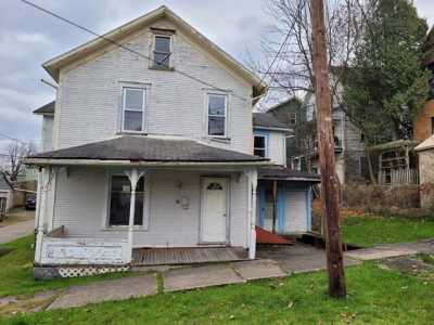 Home For Sale in Oil City, Pennsylvania