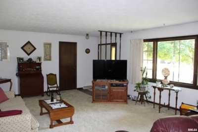 Home For Sale in Milan, Illinois