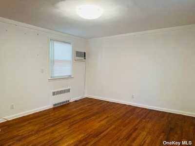 Home For Rent in North Bellmore, New York