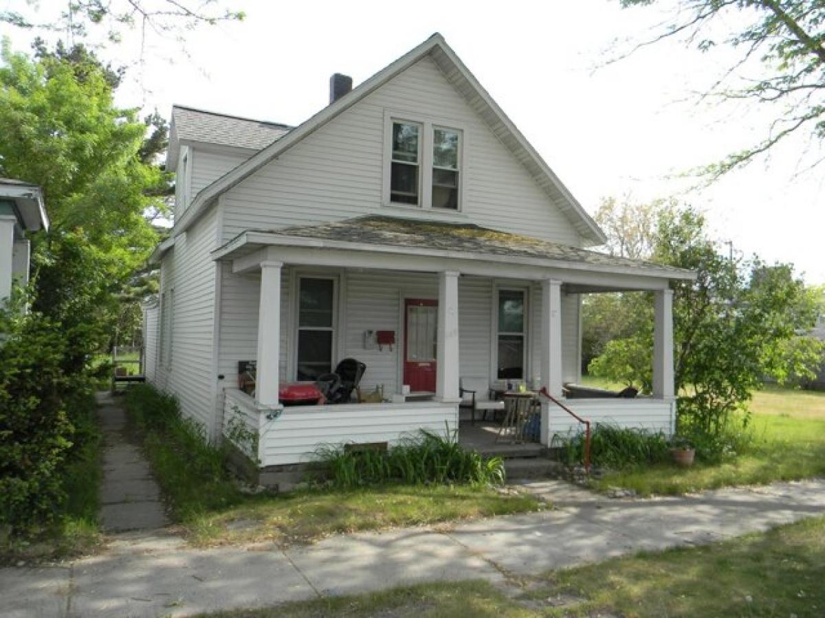 Picture of Home For Sale in Ludington, Michigan, United States