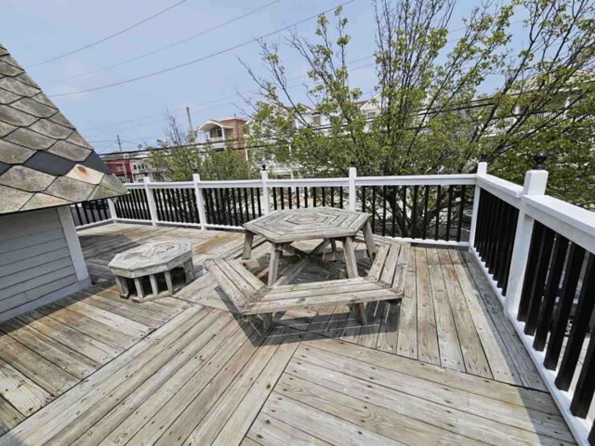 Picture of Home For Sale in Wildwood, New Jersey, United States