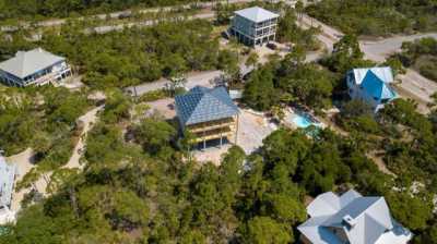 Home For Sale in Eastpoint, Florida