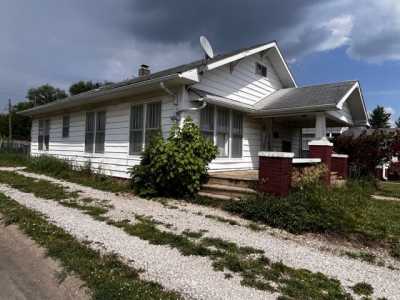 Home For Sale in Marceline, Missouri