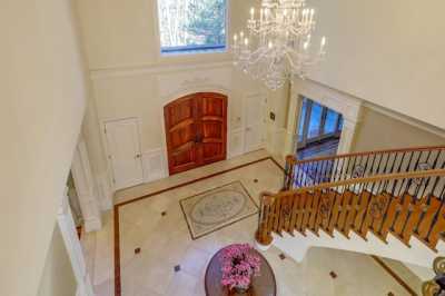 Home For Sale in Old Tappan, New Jersey