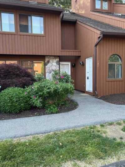 Home For Rent in Poughkeepsie, New York