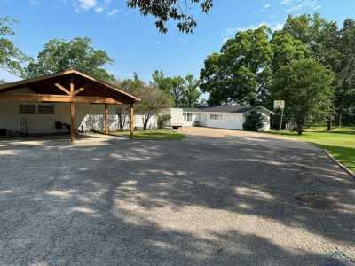 Home For Sale in Center, Texas
