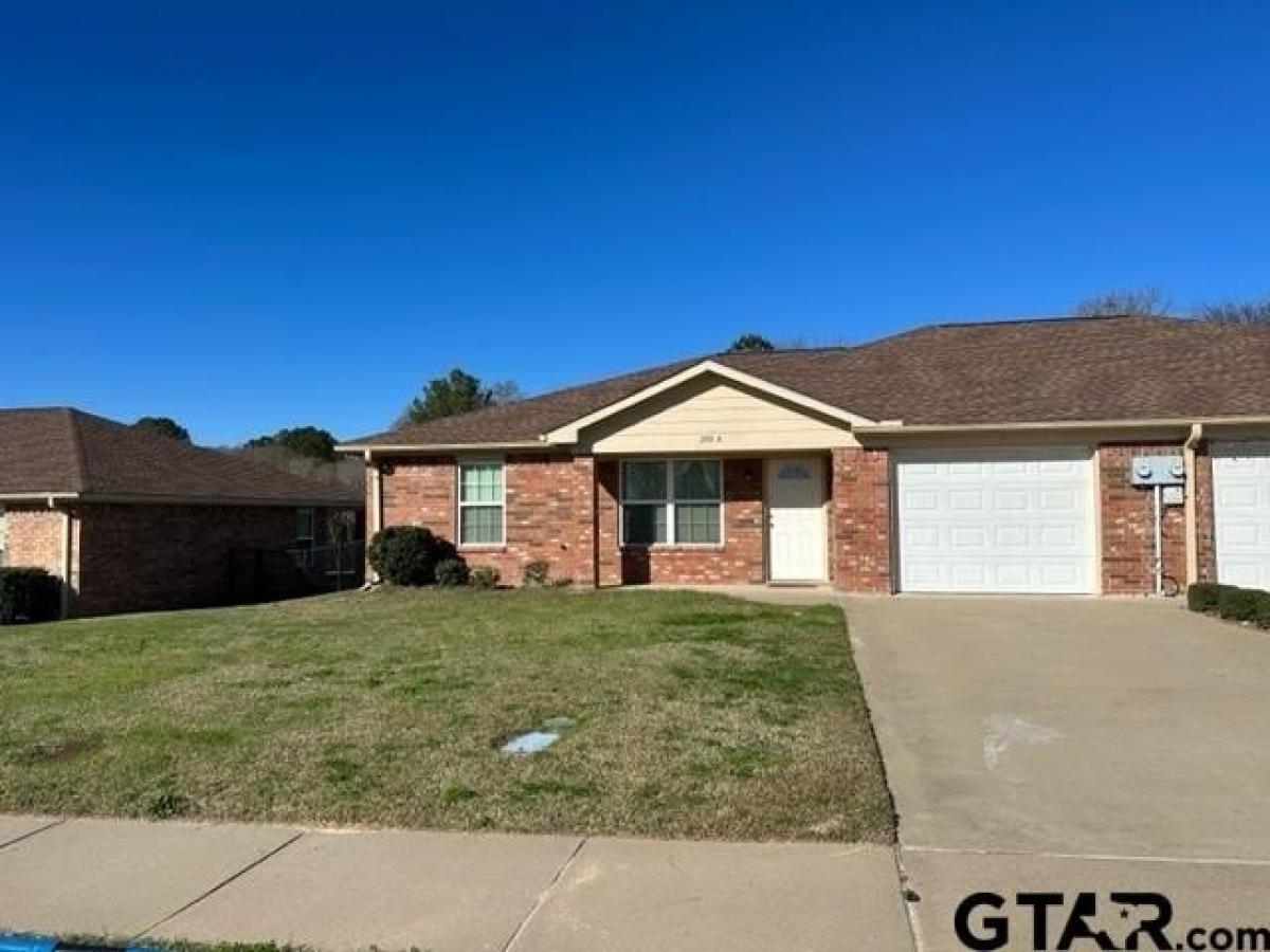 Picture of Home For Rent in Lindale, Texas, United States