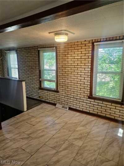 Home For Sale in Lorain, Ohio