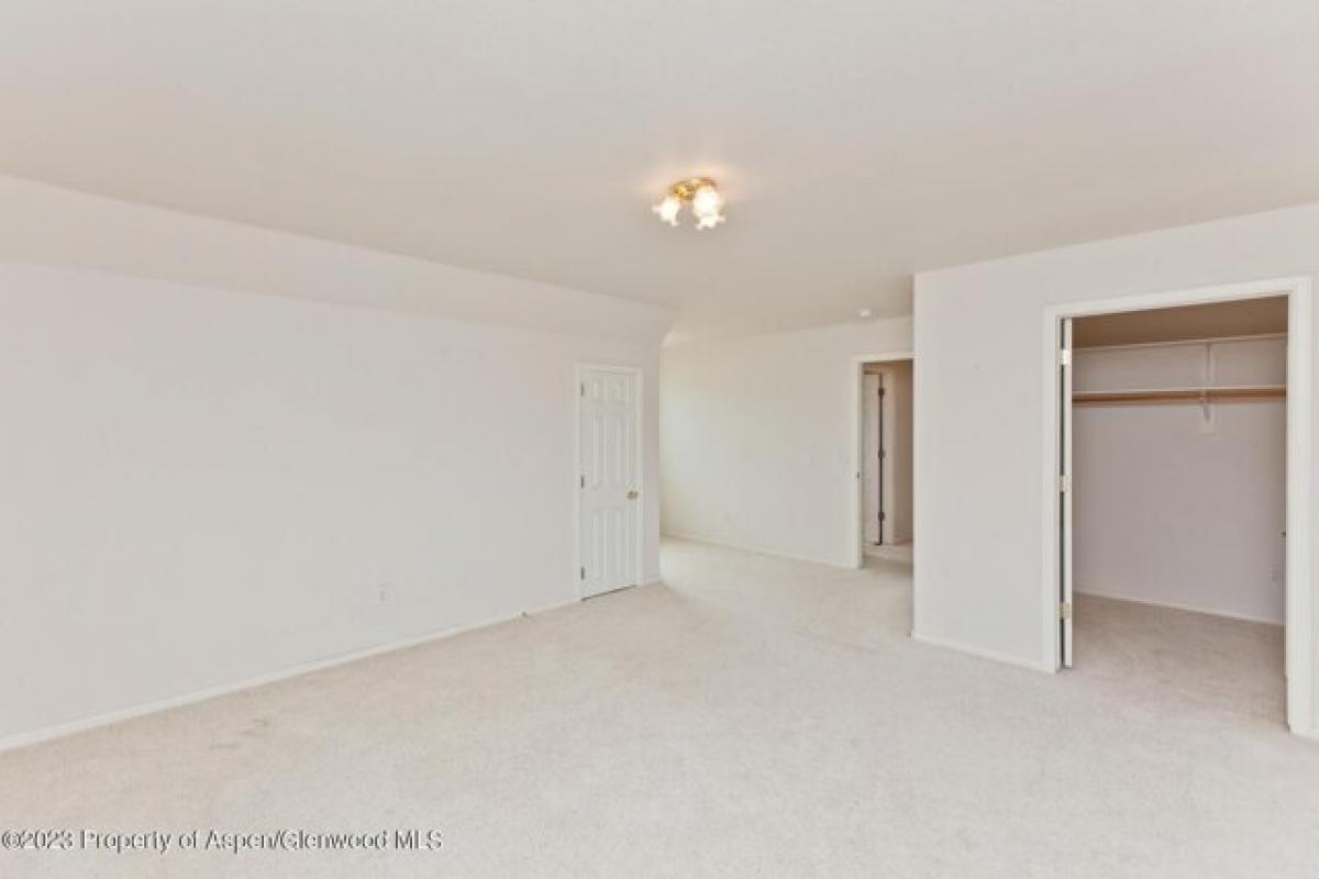 Picture of Home For Sale in Cedaredge, Colorado, United States