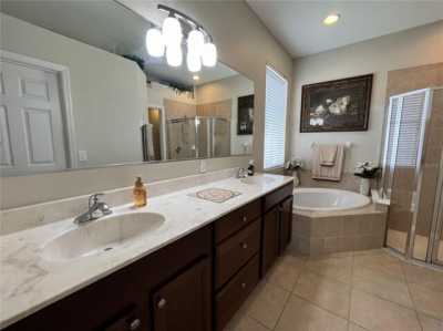 Home For Sale in Lakewood Ranch, Florida