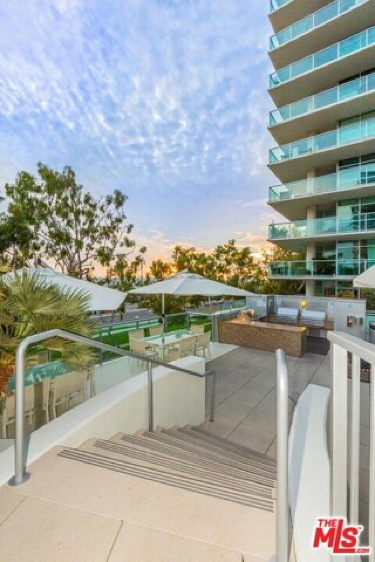 Picture of Home For Sale in Marina del Rey, California, United States