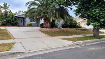Home For Rent in Chatsworth, California