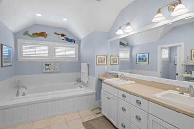 Home For Sale in Osterville, Massachusetts