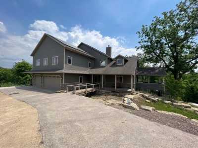 Home For Sale in Apple River, Illinois