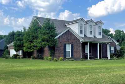 Home For Sale in Dyersburg, Tennessee