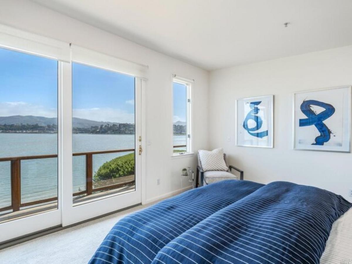 Picture of Home For Sale in Tiburon, California, United States