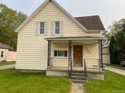 Home For Sale in Montrose, Michigan