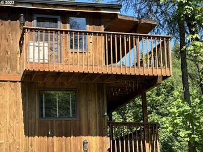 Home For Sale in Washougal, Washington
