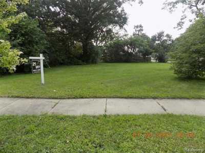 Residential Land For Sale in Roseville, Michigan