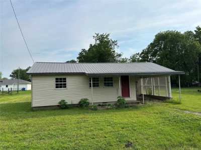Home For Sale in Coalgate, Oklahoma