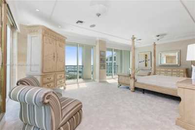Home For Sale in Coconut Grove, Florida