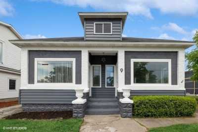 Home For Sale in New Buffalo, Michigan