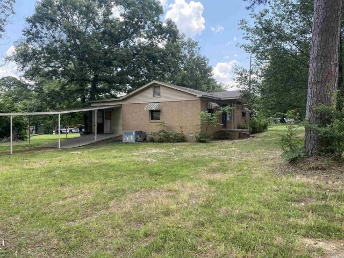 Picture of Home For Sale in Bryant, Arkansas, United States
