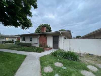 Home For Sale in Tustin, California