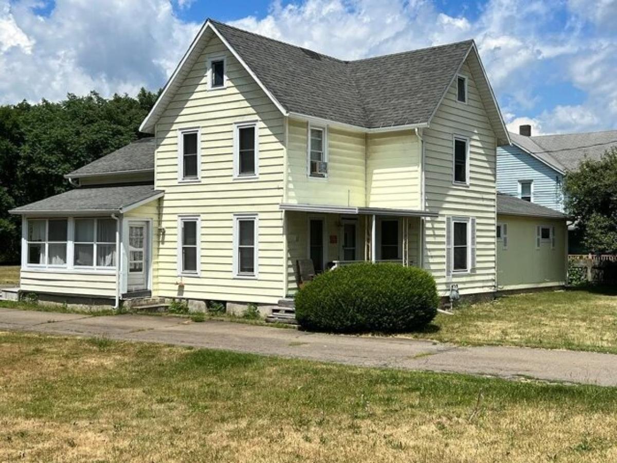 Picture of Home For Sale in Horseheads, New York, United States