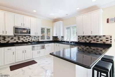 Home For Sale in Green Brook, New Jersey