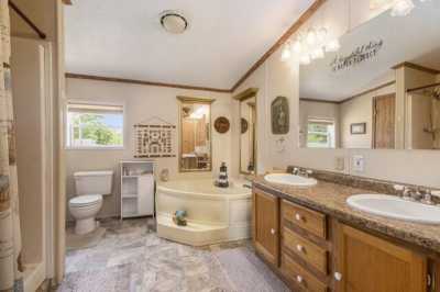 Home For Sale in Edwardsburg, Michigan