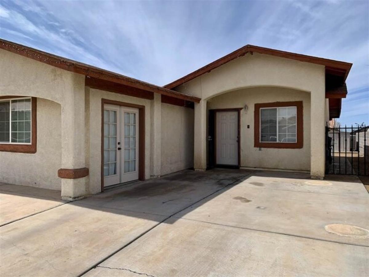 Picture of Home For Sale in San Luis, Arizona, United States