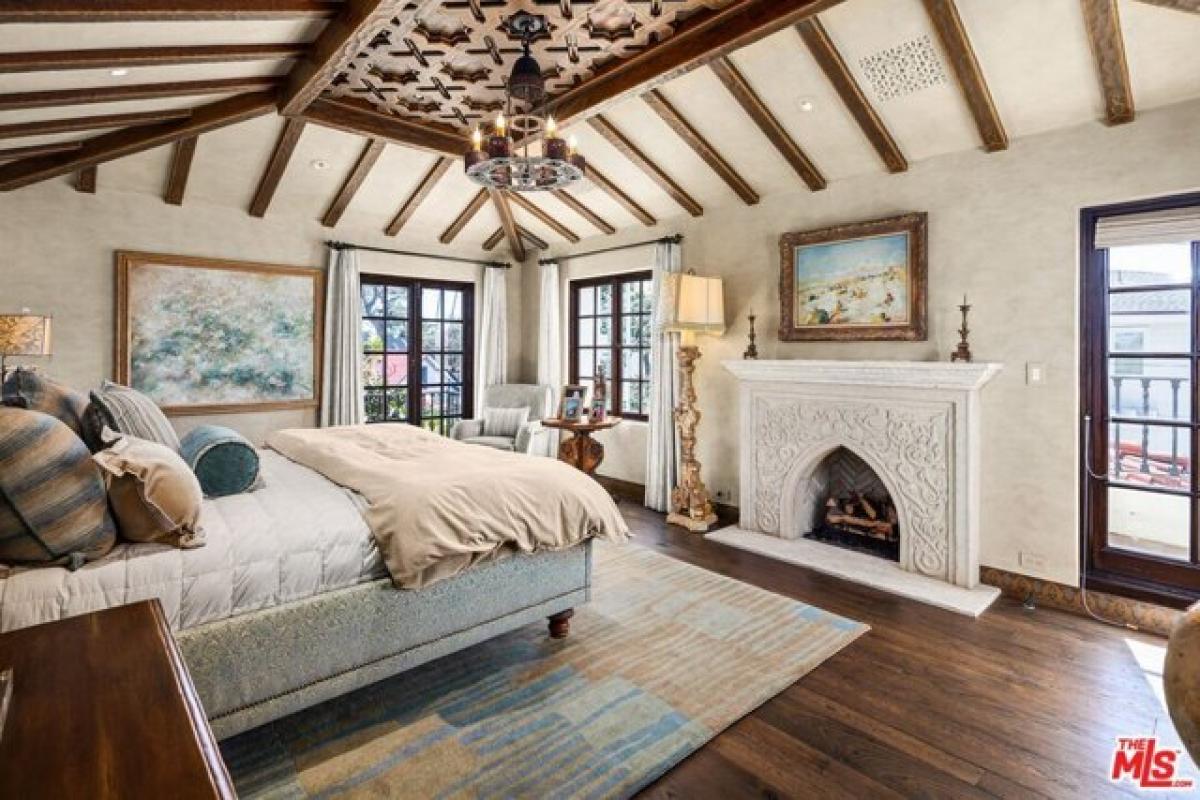 Picture of Home For Sale in Coronado, California, United States