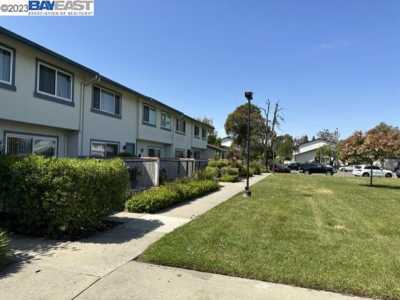 Home For Sale in Union City, California